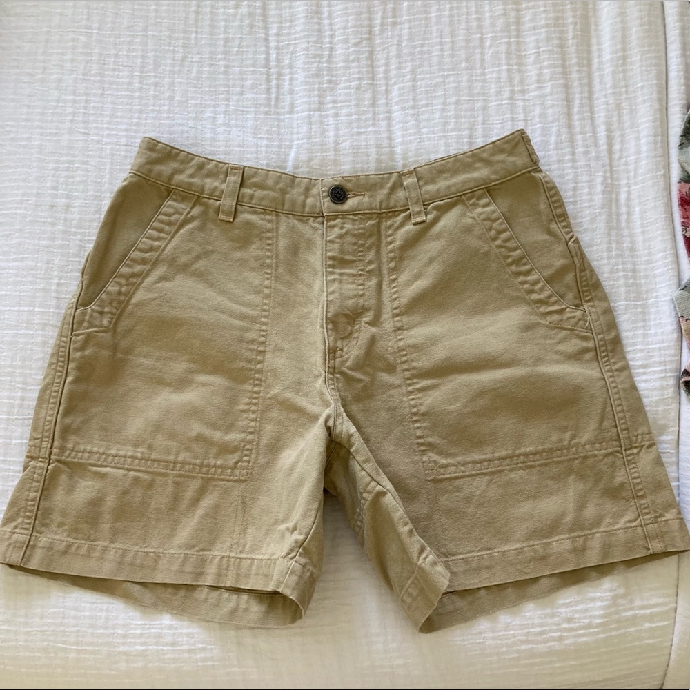 Patagonia Khaki Shorts size 8